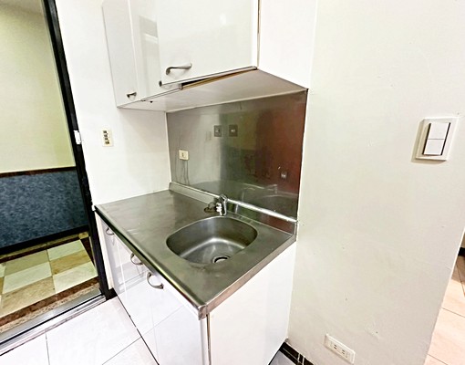 捷運龍山寺5分【優質電梯】入籍洽★大面採光★獨洗衣機 - Image 5