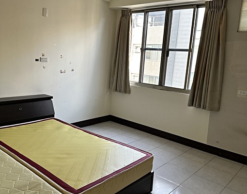 近成大一中火車站全配套房 - Image 2