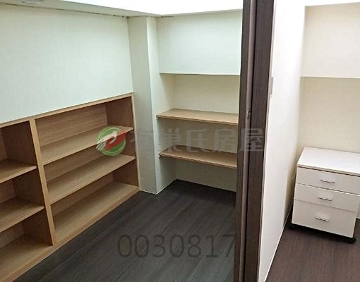 南加州2空間出租小資族首選不含管理費 - Image 8