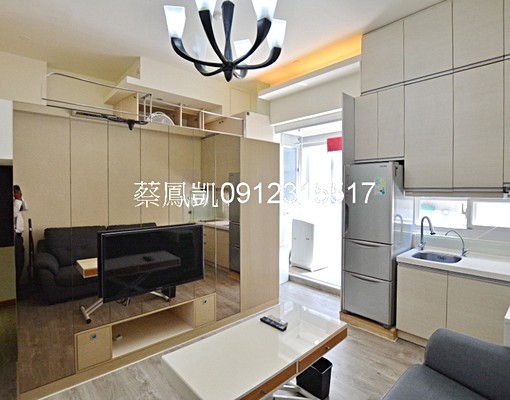 中山國小MRT/POYA寶雅/氣派大樓保全管理/漂亮裝潢套房 - Image 1