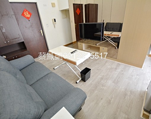 中山國小站/全新地板油漆窗簾/新興國中/泳池社區/漂亮套房 - Image 6