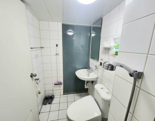 國賓VILA知名社區挑高美妝屋 - Image 15