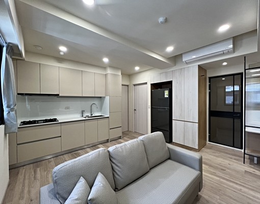 【首租】新屋未住！兩房含管含平車、全新家具家電齊全、精美裝潢 - Image 2