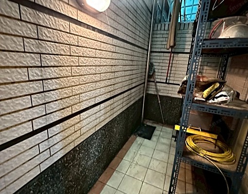 需公正租~租-車墅透天★活巷社區型住宅★鬧中取靜~可租補報稅 - Image 9