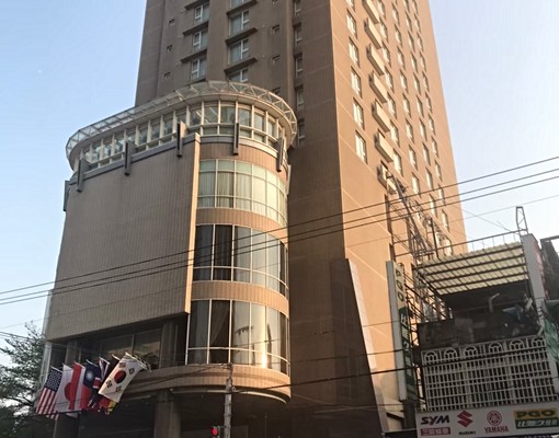 鄰近竹科光復路商圈24小時保全管理電梯大樓 - Image 1