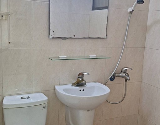 夢時代透天住(工作室)近平實、虎尾寮，僅大樓費用租透天好停車 - Image 8