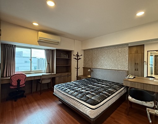 R8三多商圈~設計師裝潢樓中樓~賞港市景\大客餐廳~4房3衛 - Image 7