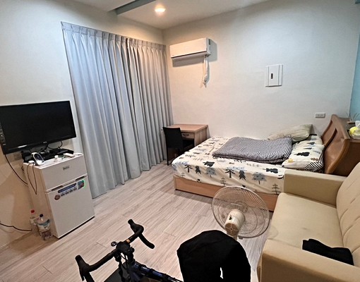 金山街稀有空出新裝潢採光佳陽台洗衣機 - Image 1