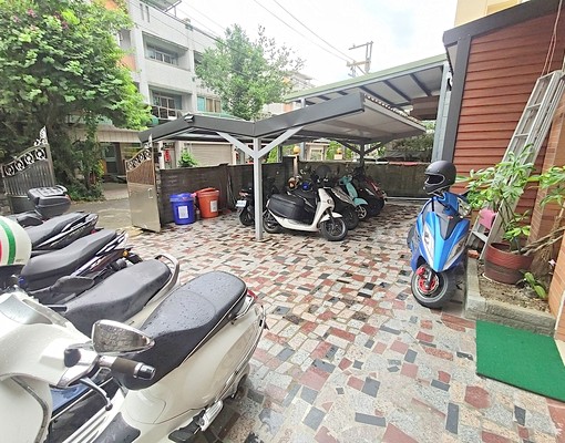 朝陽民生/吉峰錦州⭕大採光沙發機車位租補 - Image 15