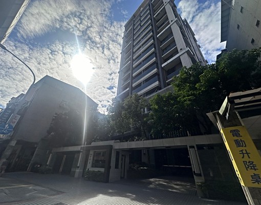 中和站。雙捷贊優質四房可戶籍。公證有保障!租車位另計 - Image 12