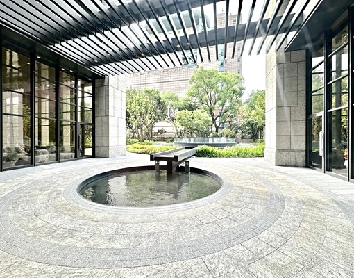 超美綠蔭擎天森林面公園美居另加一平面大車位/我是承辦人 - Image 13