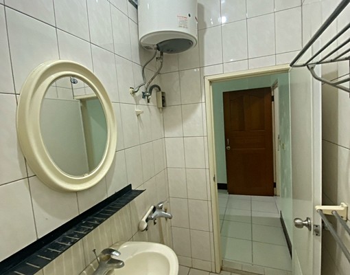 竹北租屋近家樂福乾淨套房,光明六路第四台飲水機 - Image 8