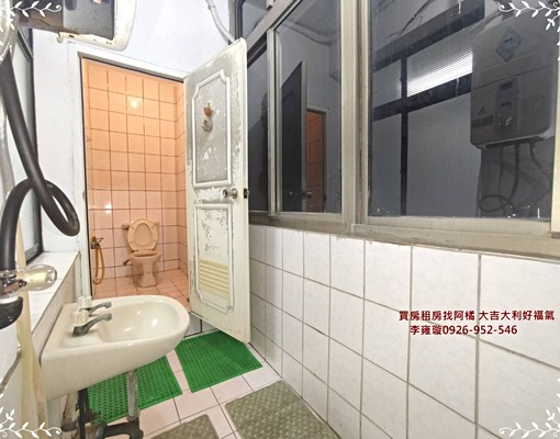 獨家苗栗市。臨20米路。省道旁。51坪大空間透店 - Image 8