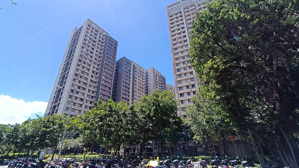亞東醫院捷運站⭐合宜住宅A6東區高樓美景3房⭐含車位 - Image 1