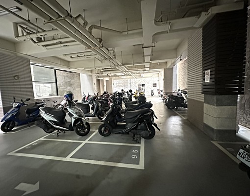 精品套房靠近遠東百貨與火車站 - Image 15