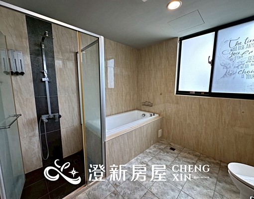 ✨竹南科學園區稀有電梯透天｜70坪豪華別墅｜寵物友善｜可合租 - Image 14