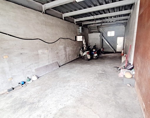 【恩典滿溢】南崁交流道旁整棟可倉庫可住家透天 - Image 2
