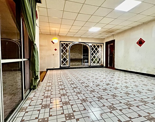 新烏路三段大坪數四面採光透天住家 - Image 3