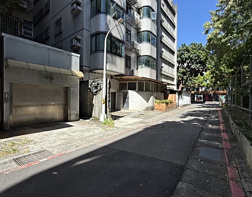 東門古亭*便宜租*升降機械式車位 - Image 1