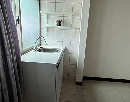 新埔站3分鐘近學校市場生活機能佳 - 591租屋網 - Image 6