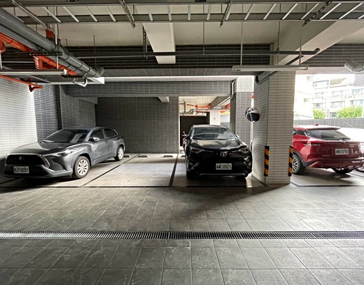 近清豐二路.火車站.楠梓國小國中溫馨2房平車另租可租補 - Image 12