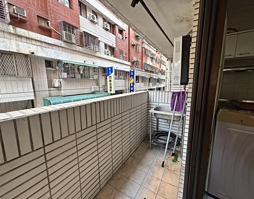 潭子74號旁五福新城大坪數如意三房 - Image 14