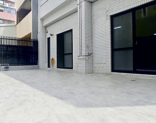 💎秒殺🔥竹北高鐵六家五路|臨路大面寬黃金店面✨ - Image 11