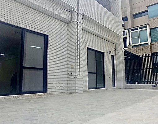💎秒殺🔥竹北高鐵六家五路｜臨路大面寬黃金店面✨ - Image 10