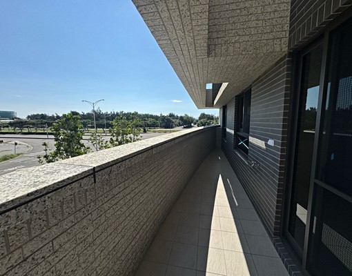 {聯悅臻}超美朝南露台戶3房全配租金25000元含車含管 - Image 15