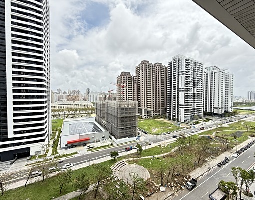 (租)安平愛琴海全新景觀正兩房車位 - Image 13