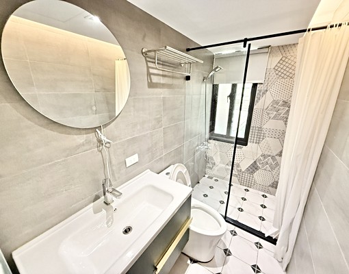 下樓就到一中🎗️漂亮美兩房🎗️可養一隻貓🎗️可租補 - Image 11