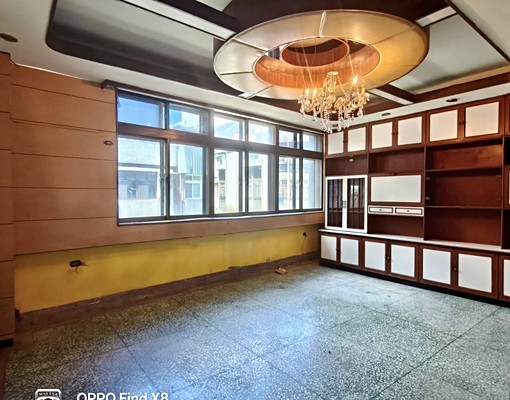 步行松山捷運2號出口120公尺,15坪大套房 - Image 1