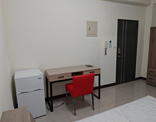 麥寮市中心全新透天厝陽台套房 - Image 6