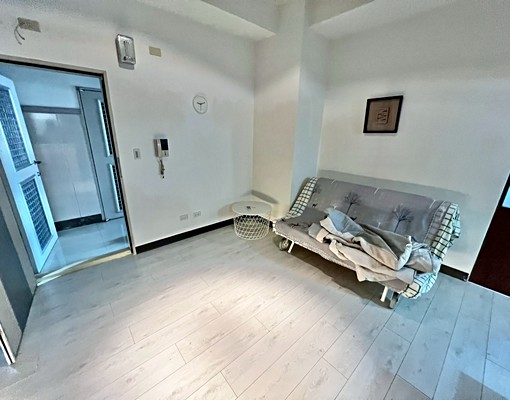近市政府MRT，挑高3*6，高樓層 - Image 6