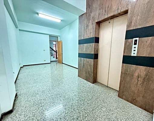 🏠福容飯店旁電梯店住|出租🏠 - Image 12