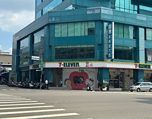 屋主自租/中科大/中國醫/一中商圈/中友百貨/陽台/室內機車 - Image 11