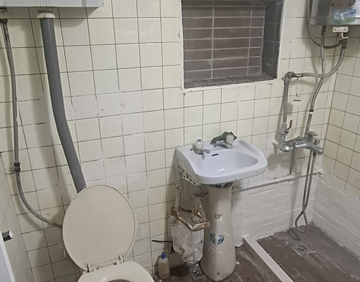 近彰南路透天~便宜出租~可申請租金補貼 - Image 3