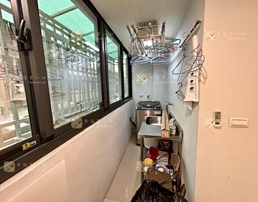 奕庭安居🏡租補百萬系統櫃裝潢浴缸全配🏡台中車站74快速 - Image 11