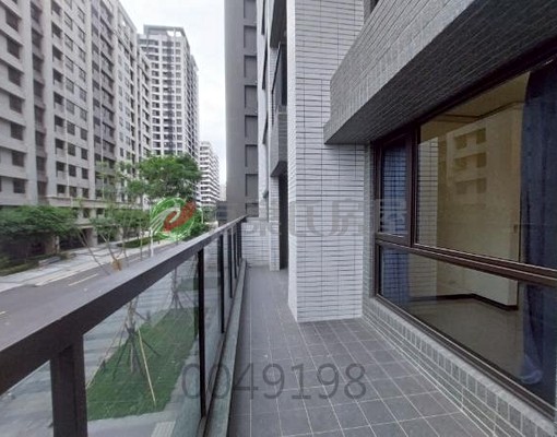 新潤心苑邊間露台戶,可租補/入戶籍/可寵三房+平車 - Image 5