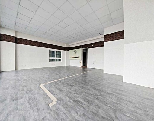 31期光華三路.超大面寬醒目大店面 - Image 7