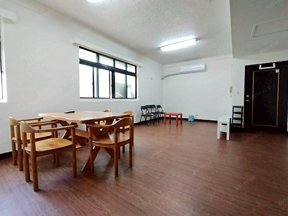 純社會住宅三重區集美街3樓近三重高中 - Image 1