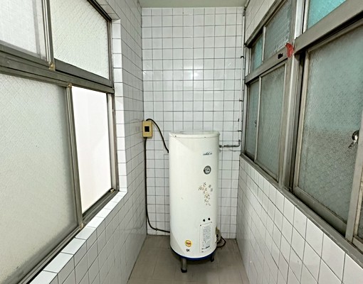 【大晟社會住宅】前鋒路優活電梯3房可租補 - Image 8