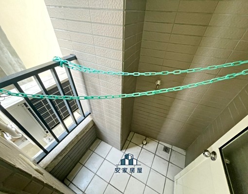 超秒殺可寵租補地下機車❤陽台獨洗❤採光❤走路中國醫 - Image 2