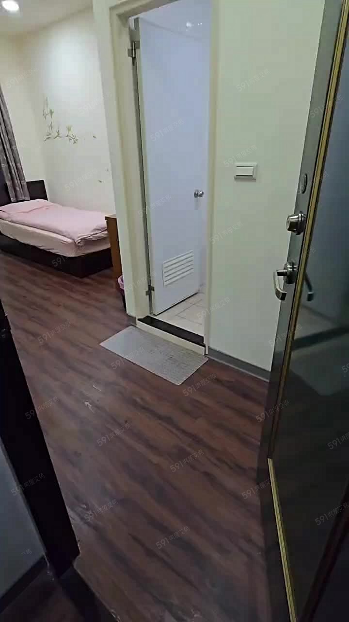 大安站、可談租補、收垃圾、包第四台網路 - Image 1