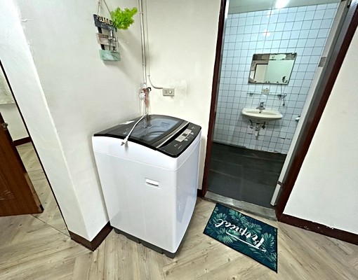 龍山寺/新整理格局方正大面採光/家具齊全空間大/可開伙機能佳 - Image 9