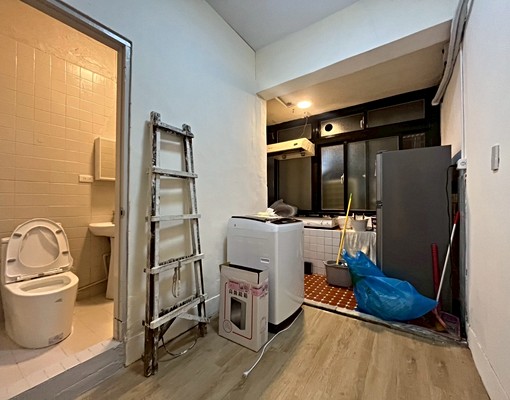 三重國小/可報稅租補入籍可寵/裝潢新格局方正空間大/家具齊全 - Image 10