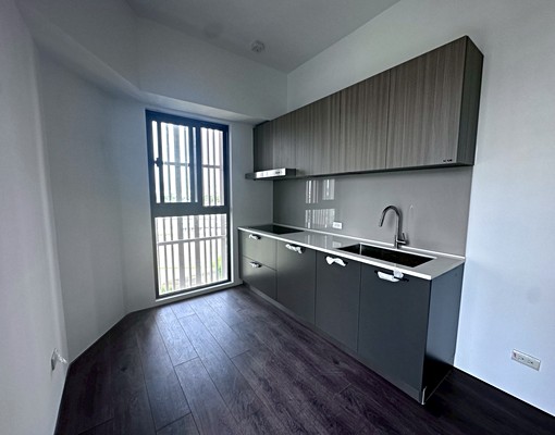 全新2房絕美電梯大樓,家具自由規劃 - Image 3