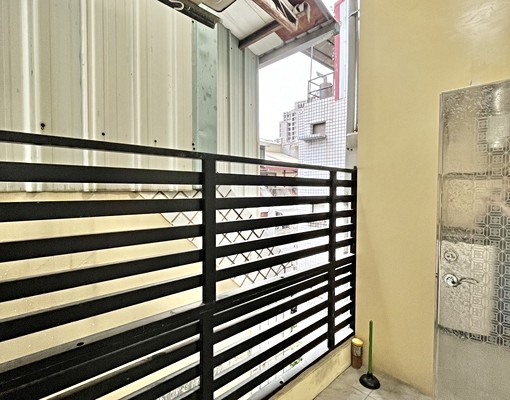 近秋紅谷逢甲國道首選🌟全新裝潢大套房🌟陽台獨洗曬 - Image 12