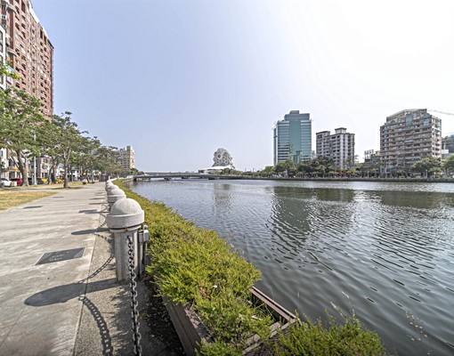 亞灣海⾳愛情河左岸全新裝潢⼆房平⾞ - Image 15