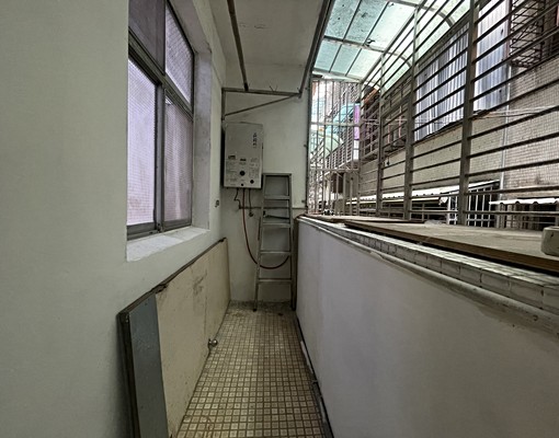 輕軌玫瑰中國城站方正二樓 - Image 8